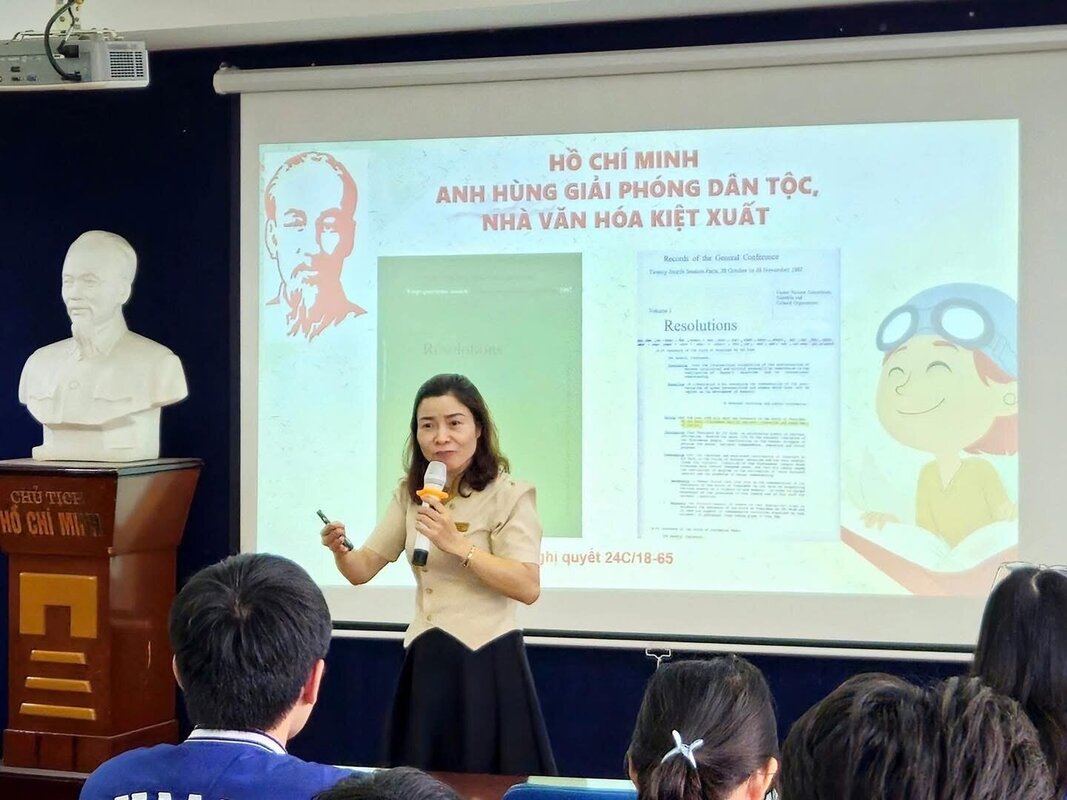 Chương trình Tập huấn cán bộ Đoàn - Hội năm học 2024-2025