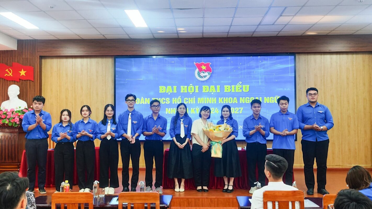 Đại hội đại biểu đoàn TNCS Hồ Chí Minh Khoa Ngoại ngữ nhiệm kỳ 2024 - 2027