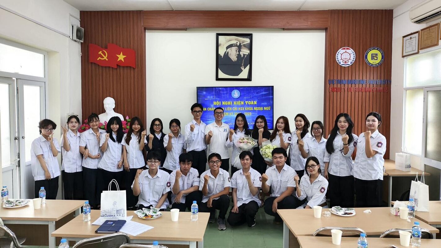 Hội nghị kiện toàn Ban chấp hành liên chi Hội Sinh viên Khoa Ngoại ngữ nhiệm kỳ 2023 - 2025